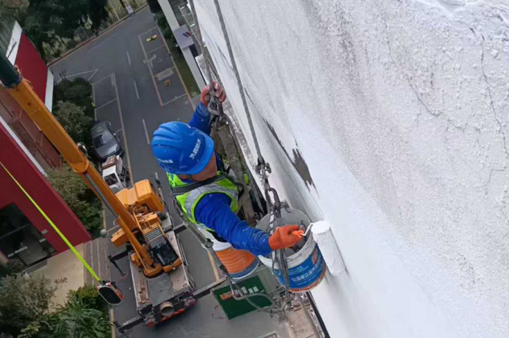 【执盾防水修缮】雨季房屋漏水高发期，外墙渗水应该这样解决